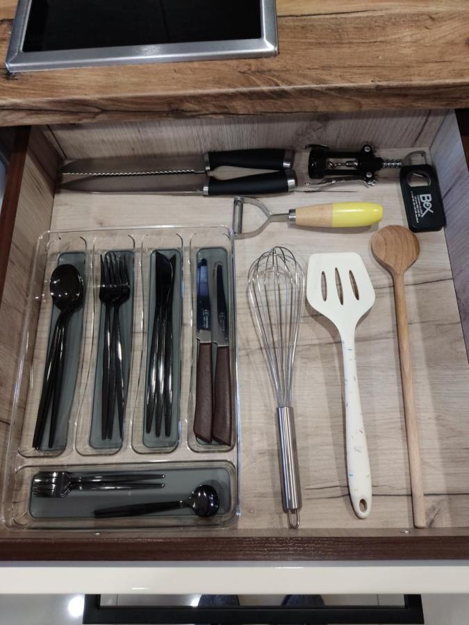 Apartmani Sladjana Novi Sad Buitenkant foto